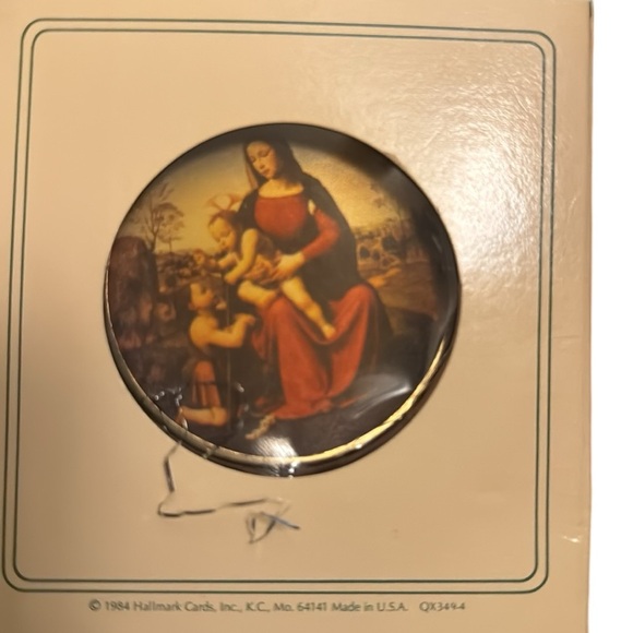 Hallmark Series 1984‎ Christmas Ornament Madonna & Child by Giuliano Bugiardini - Picture 3 of 5